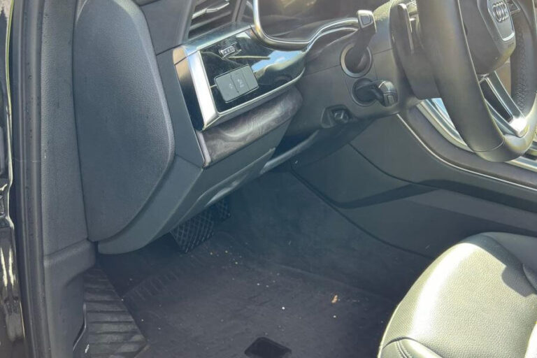 Car Detailing Scarborough ☑️ Interior, Exterior & Mobile Auto Detailing